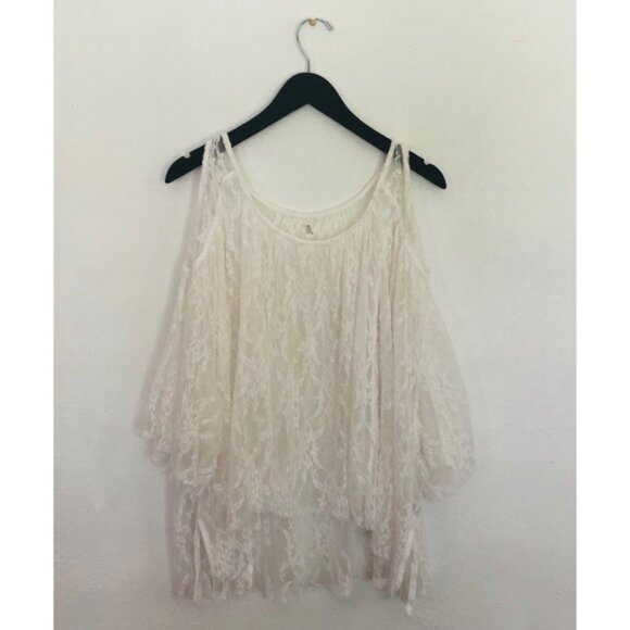 FREE PEOPLE Lost In Austin Lace Cold Shoulder Top Size S - Picture 2 of 4
